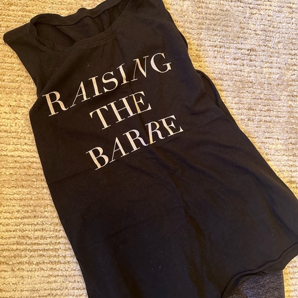 Beyond Yoga Emi Jay Barre Set - Picture 2 of 3